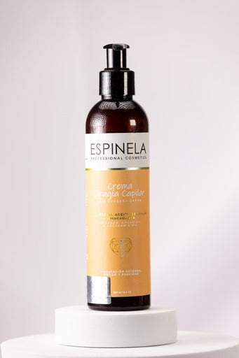 Espinela, Cirugía Capilar – Suavidad, Hidratación y Control Total del Frizz