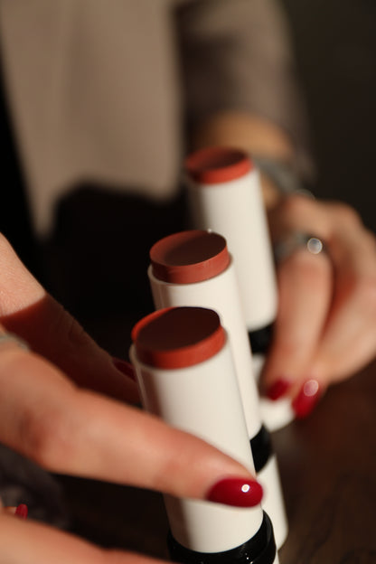 ESPINELA, Blush Cream Stick – Rubor en Crema de Acabado Natural y Modular